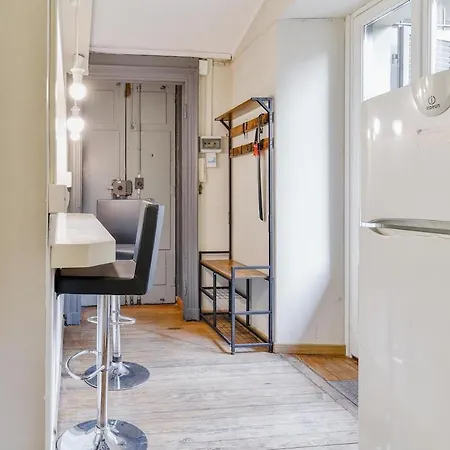 Apartmán La Finestra Sotto I Portici - Metro - Centro - Ac